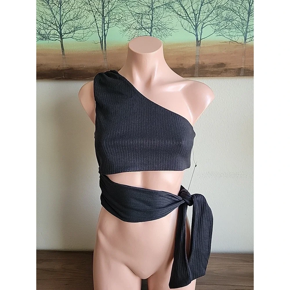 Lulus this item