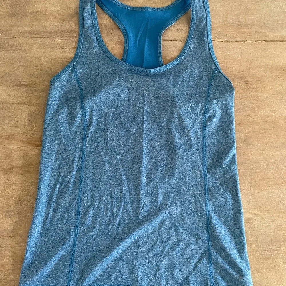 Danskin Now lightweight workout