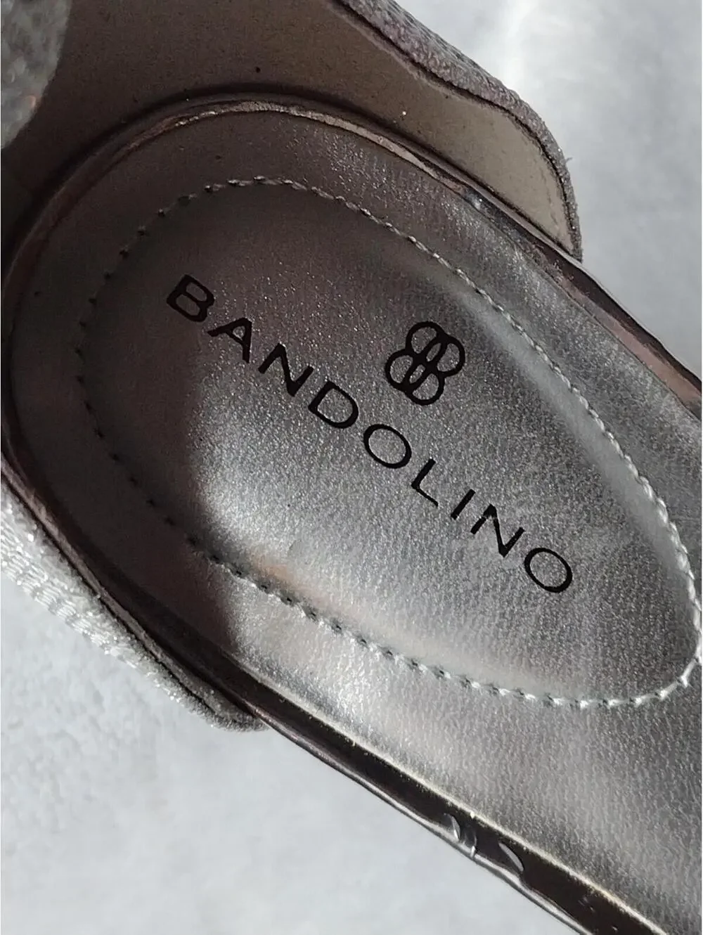 Bandolino elegant women