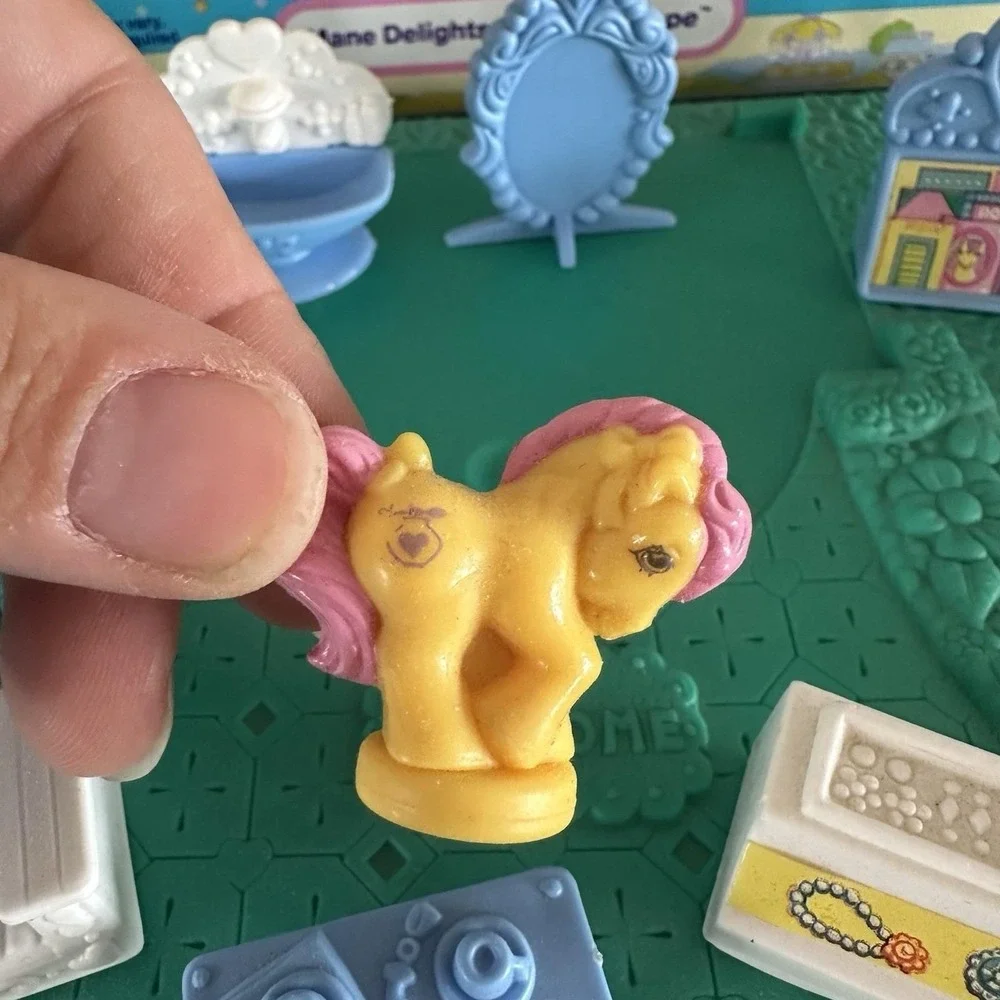 Hasbro missing couple