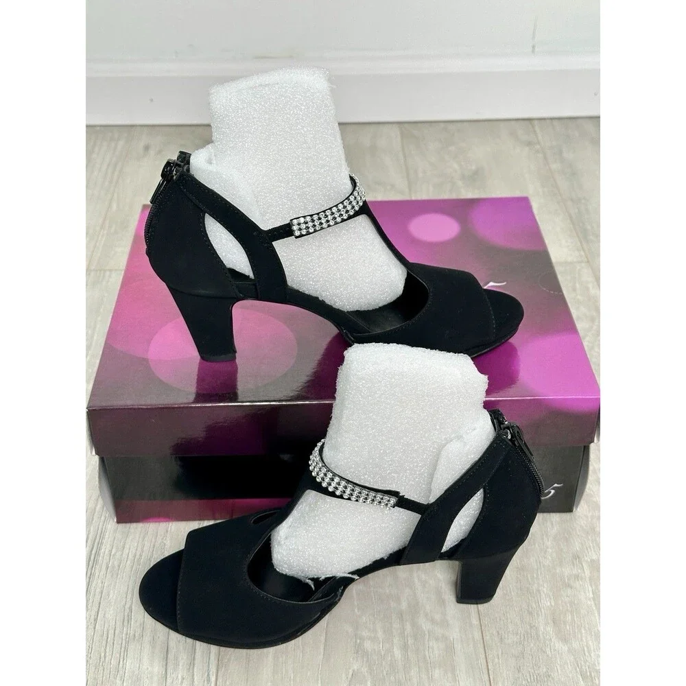 easy street women size