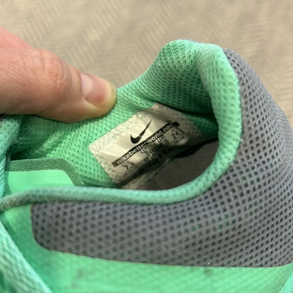 Nike good used