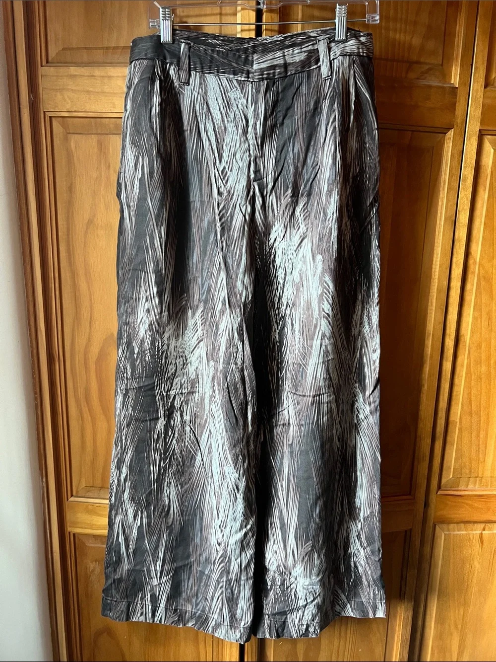 Free People Women's Wide Leg Pants in Black and Silver Abstract
