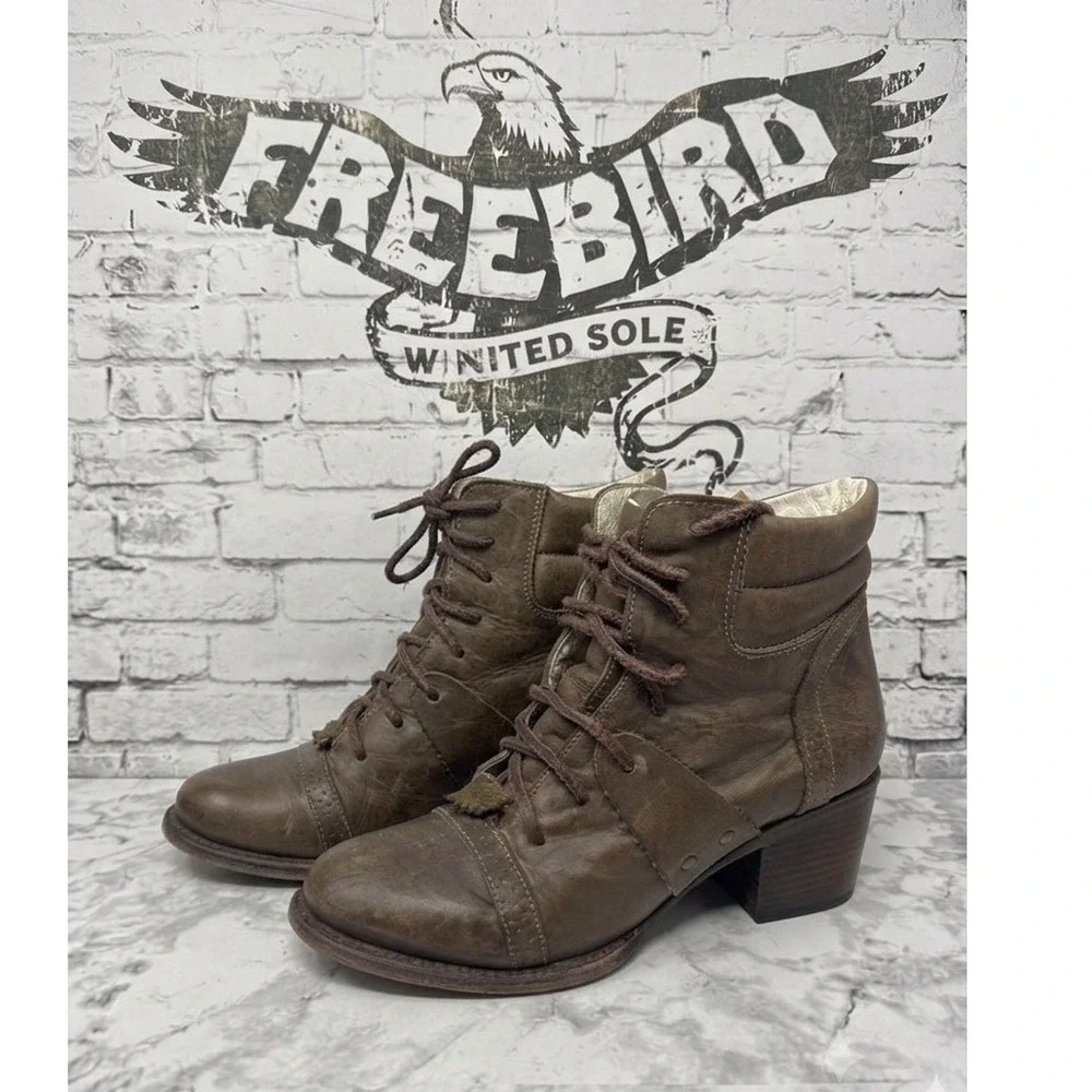 Freebird by Steven Cage Brown Leather Lace Up Ankle Boots Distressed Kiltie -8