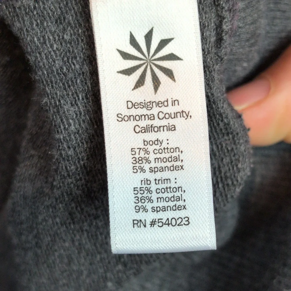 Athleta om home