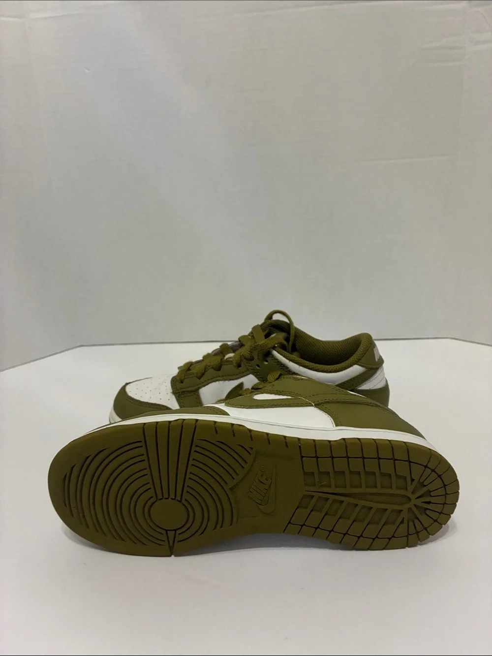 Nike Kids Olive and White Low-Top Sneakers