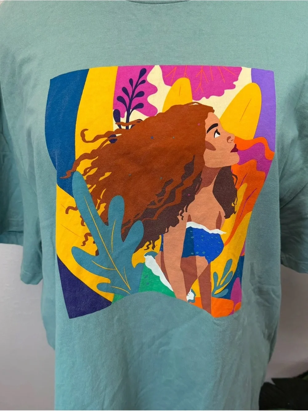 Disney this top