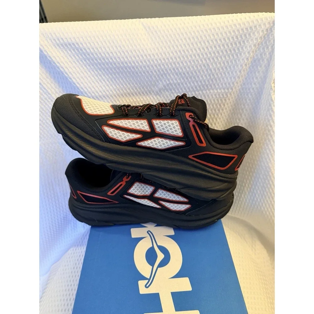 Hoka Clifton 9 Running Shoes UNISEX Sz 11.5W/10.5M  Black/Red/White 1155370 BCRS