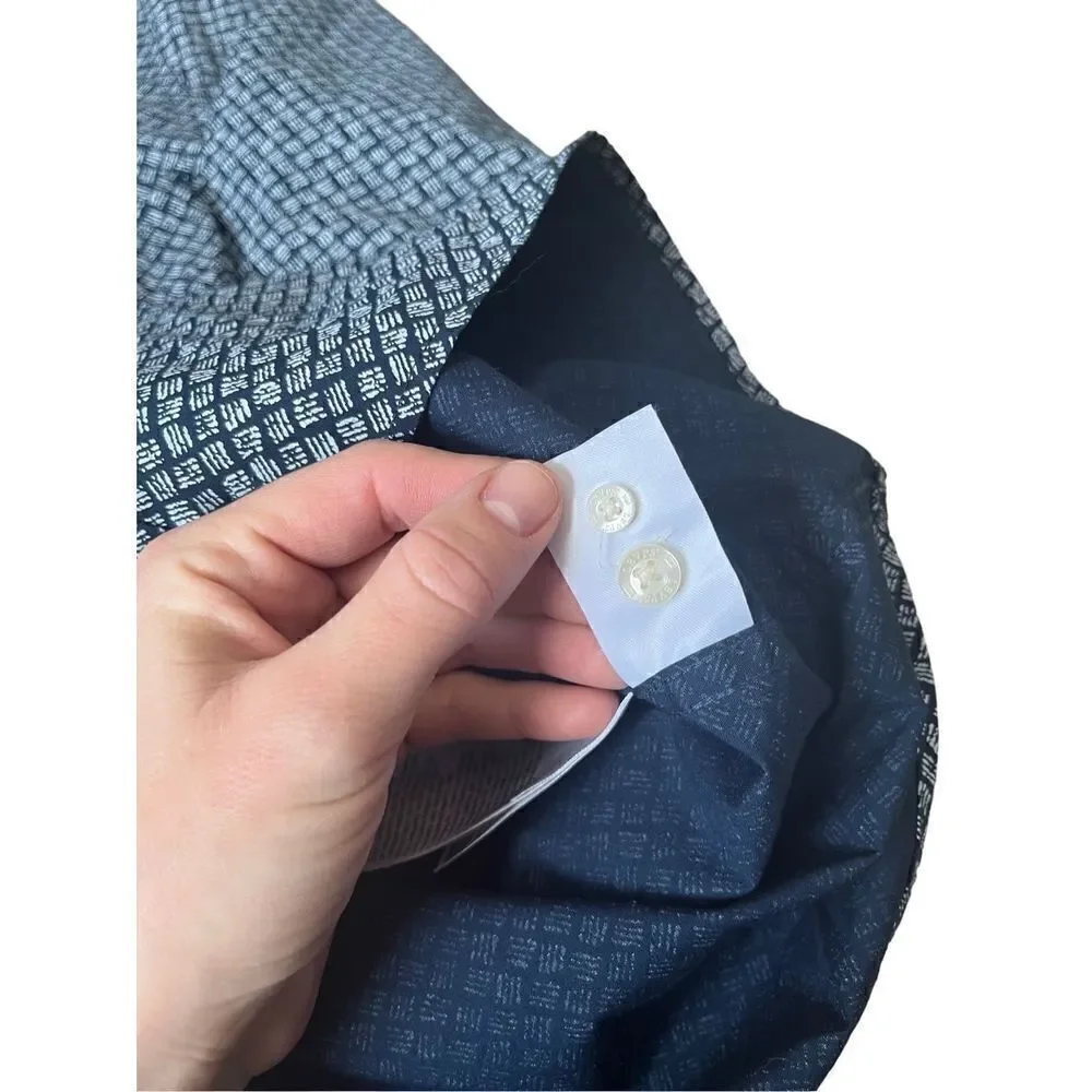 Levis levi’s button