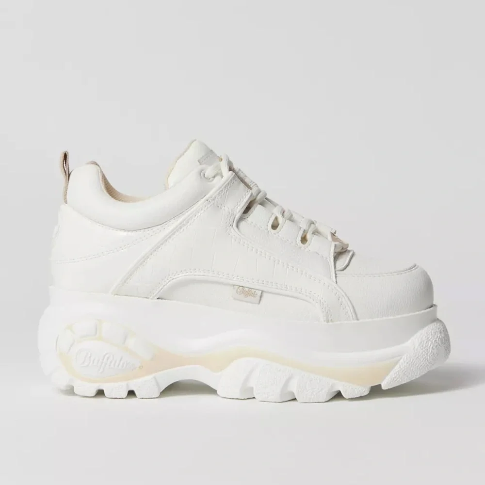 NEW IN BOX Buffalo Shoes 1339-14 2.0 Platform Sneaker