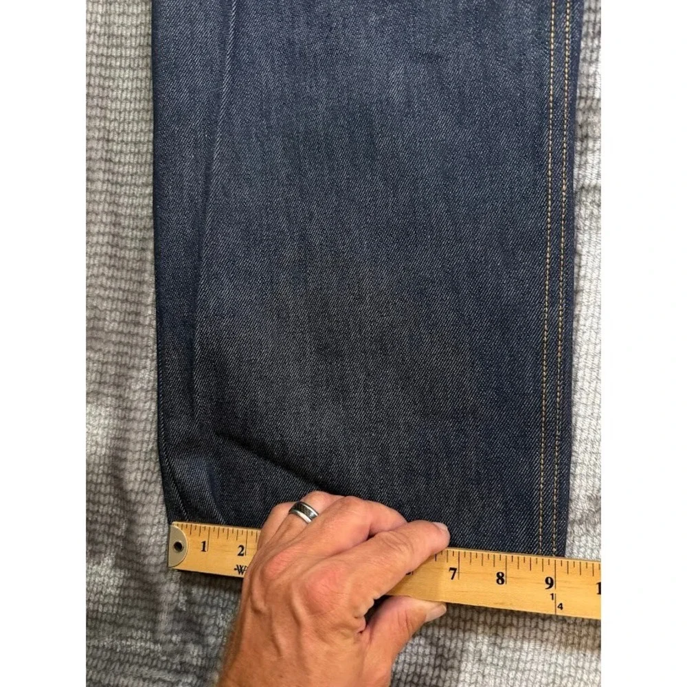 Levis red classic