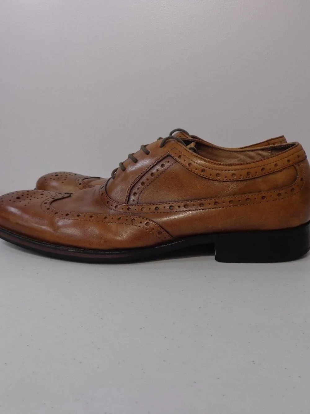 Johnston Murphy Mens Brown Leather Wingtip Oxford Perforate Leather Shoe Sz 9.5M