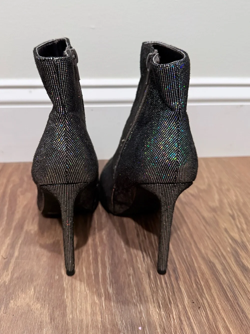 N/A sleek ankle