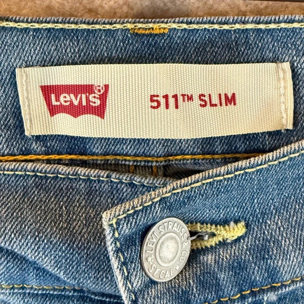 Levi's 511 Slim Jeans Youth 18 Reg 29x29 Medium Wash Denim Casual 5-Pocket