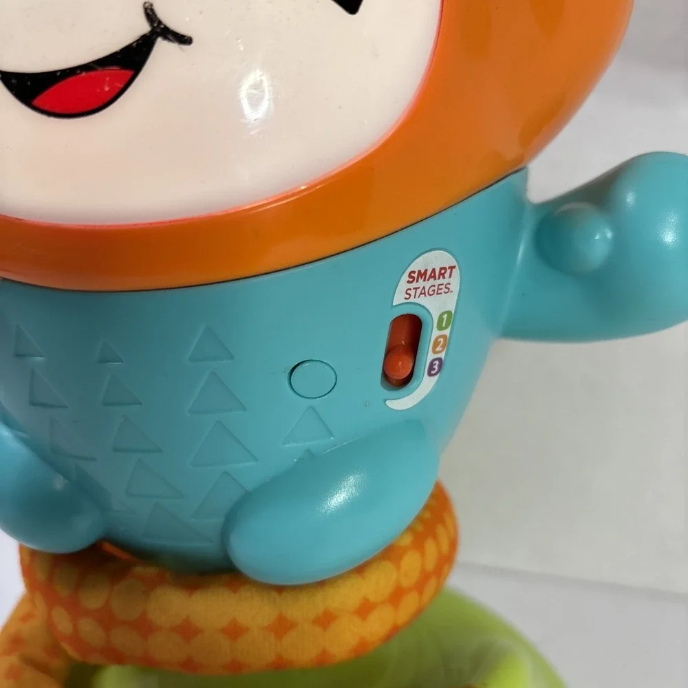 Fisher Price Laugh & Learn So Big DJ Musical Learning Toy Light Up Smart Stages