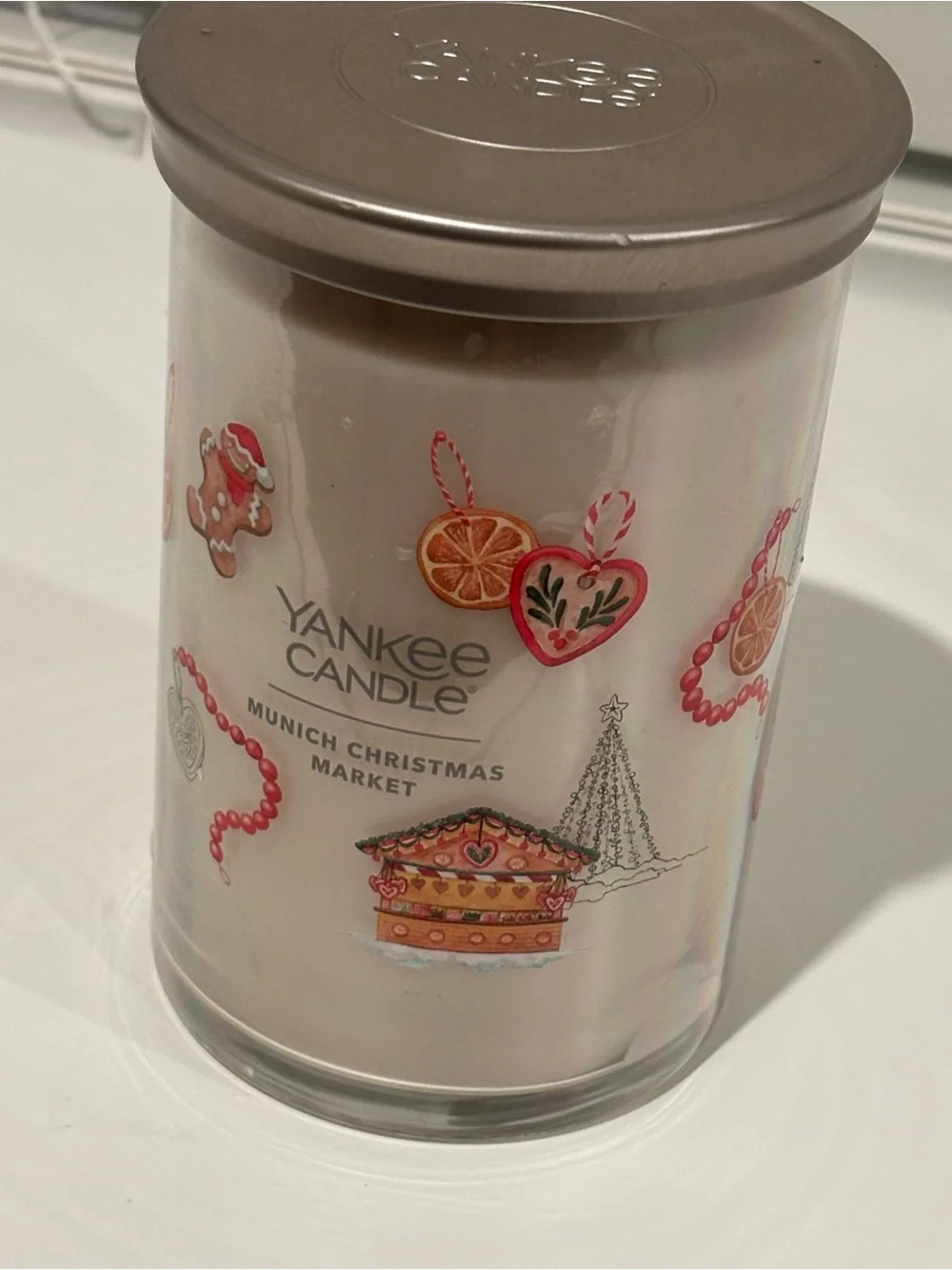 Yankee Candle Cream & Silver Munich Christmas Market Jar