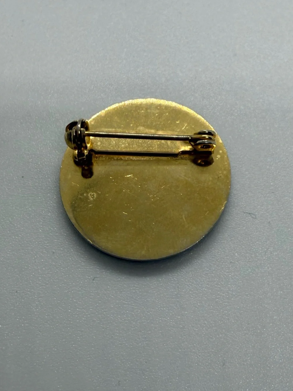 Vintage Beretta USA Logo Enamel Lapel Pin Gold Tone