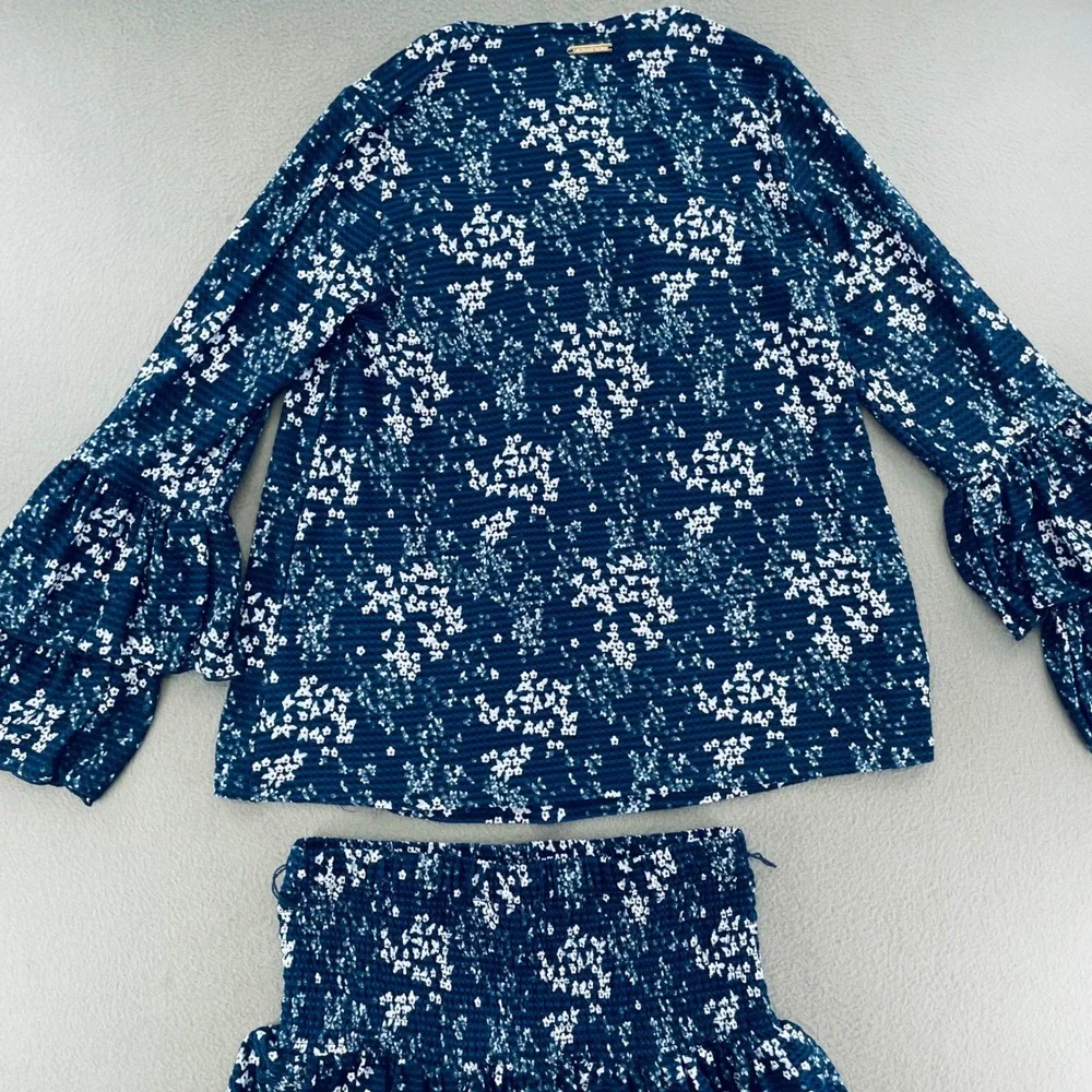 Michael Kors Women 2 Piece Floral Seersucker XS Tiered Bell Sleeve Ruffle Navy