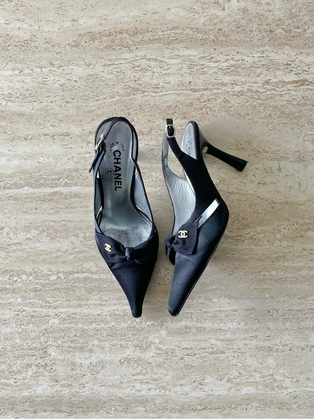 CHANEL vintage black