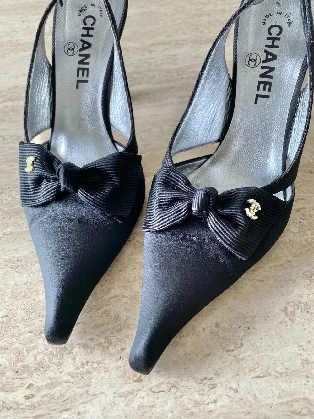 CHANEL vintage black