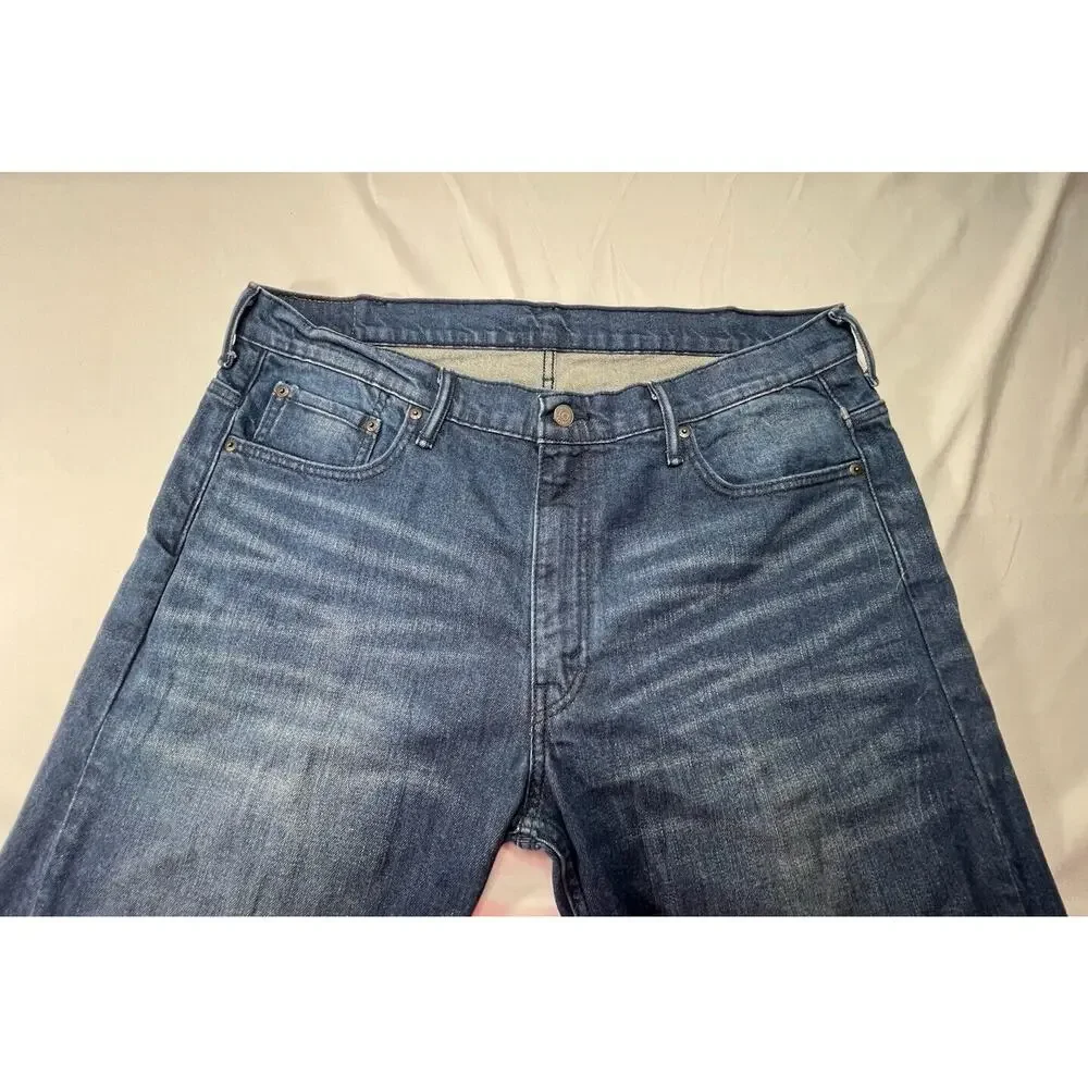 Levis waist *item