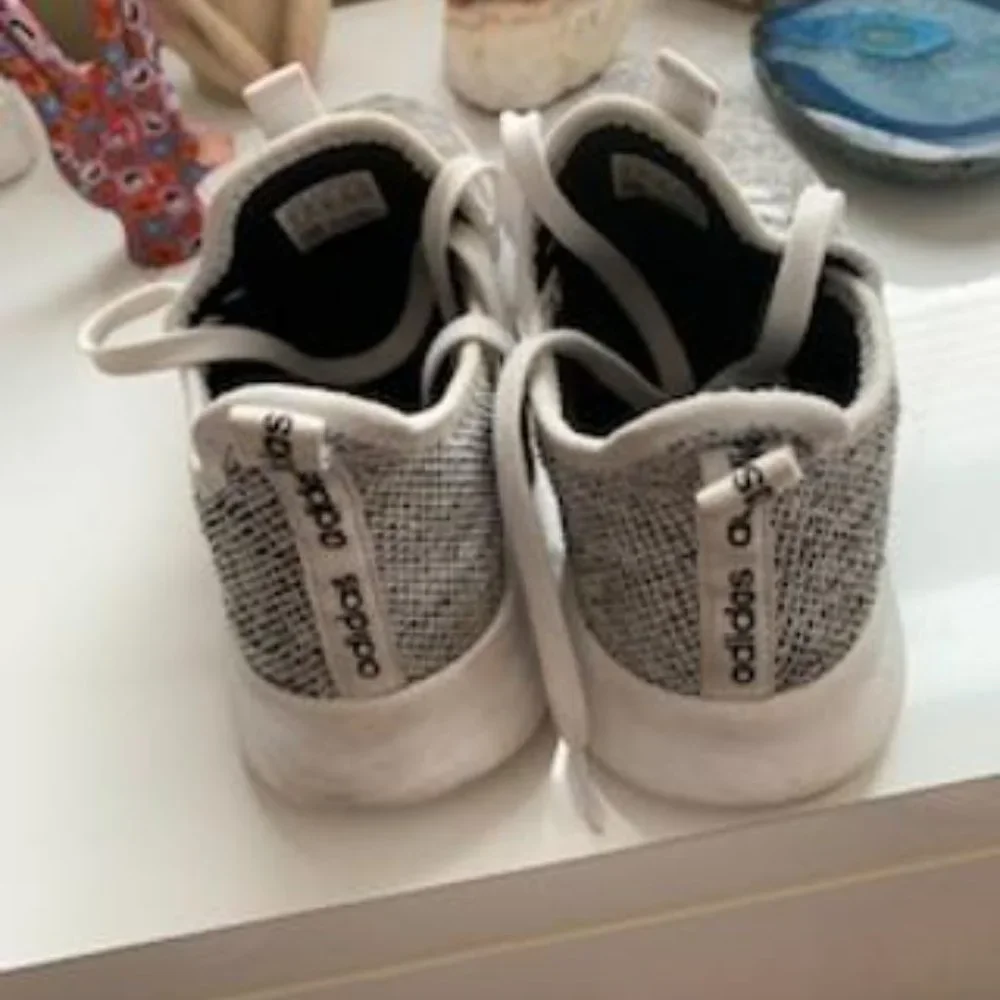 adidas used excellent