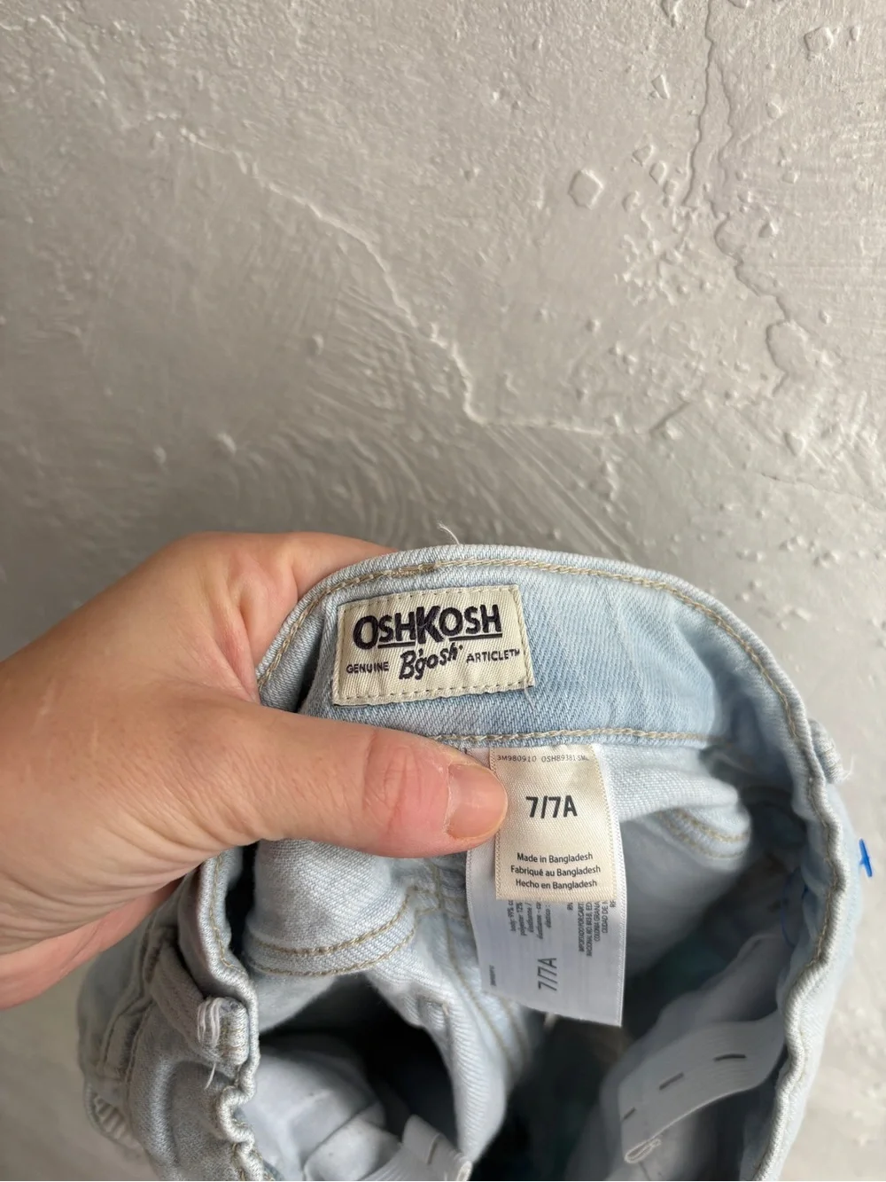 Oshkosh girls size 7 distressed high waisted shorts