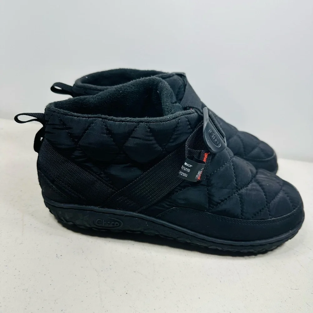Chaco traction boots casual