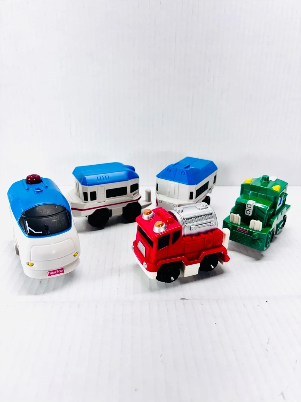 GEOTRAX TRAIN Blue & White Crosstown Express Lines City, Fire Engine & Freighway
