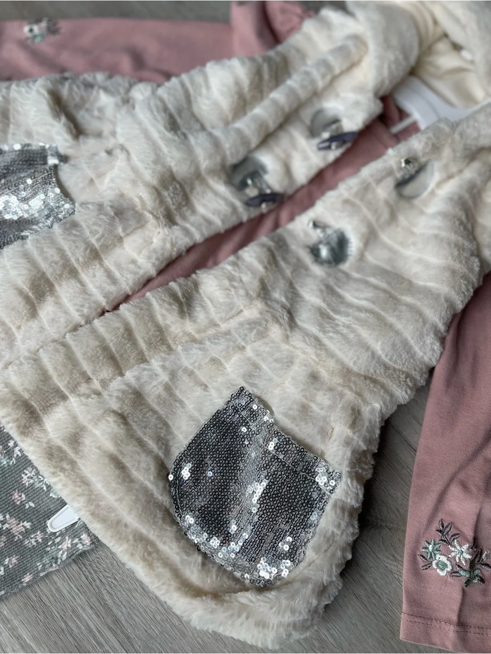 Little Lass faux fur
