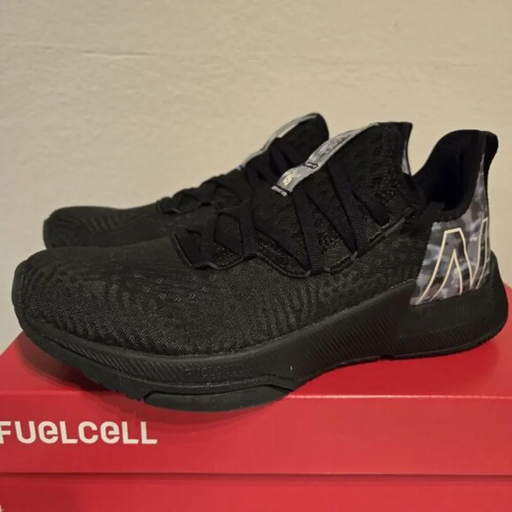 New Balance box shipping