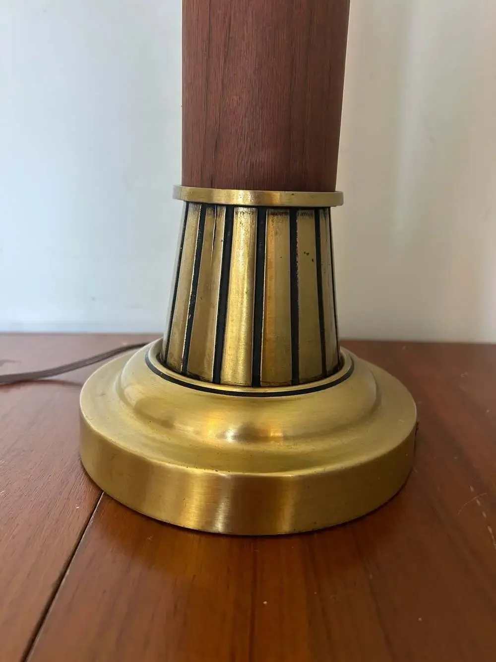 Unknown vintage mid