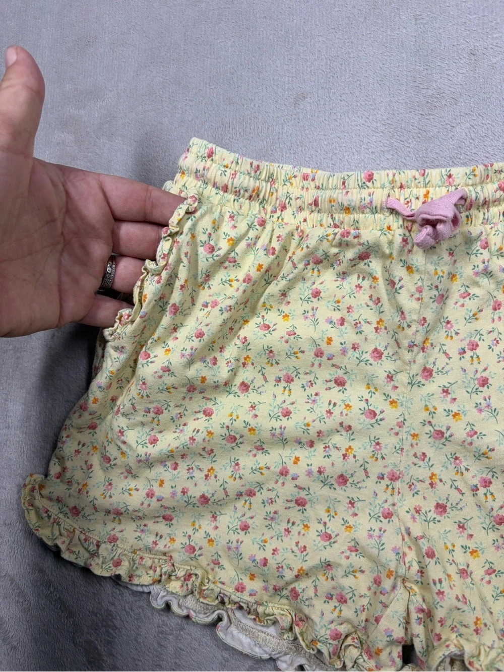 Polo Ralph Lauren Girl’s Ditzy Floral Yellow Ruffle 100% Cotton Shorts Size L