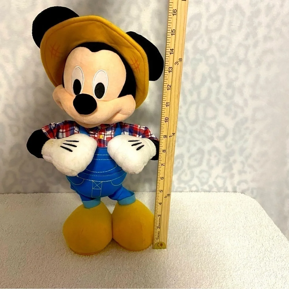 Disney Junior E-I-Oh! Mickey Mouse, Interactive Plush Toy, Sings (Works)