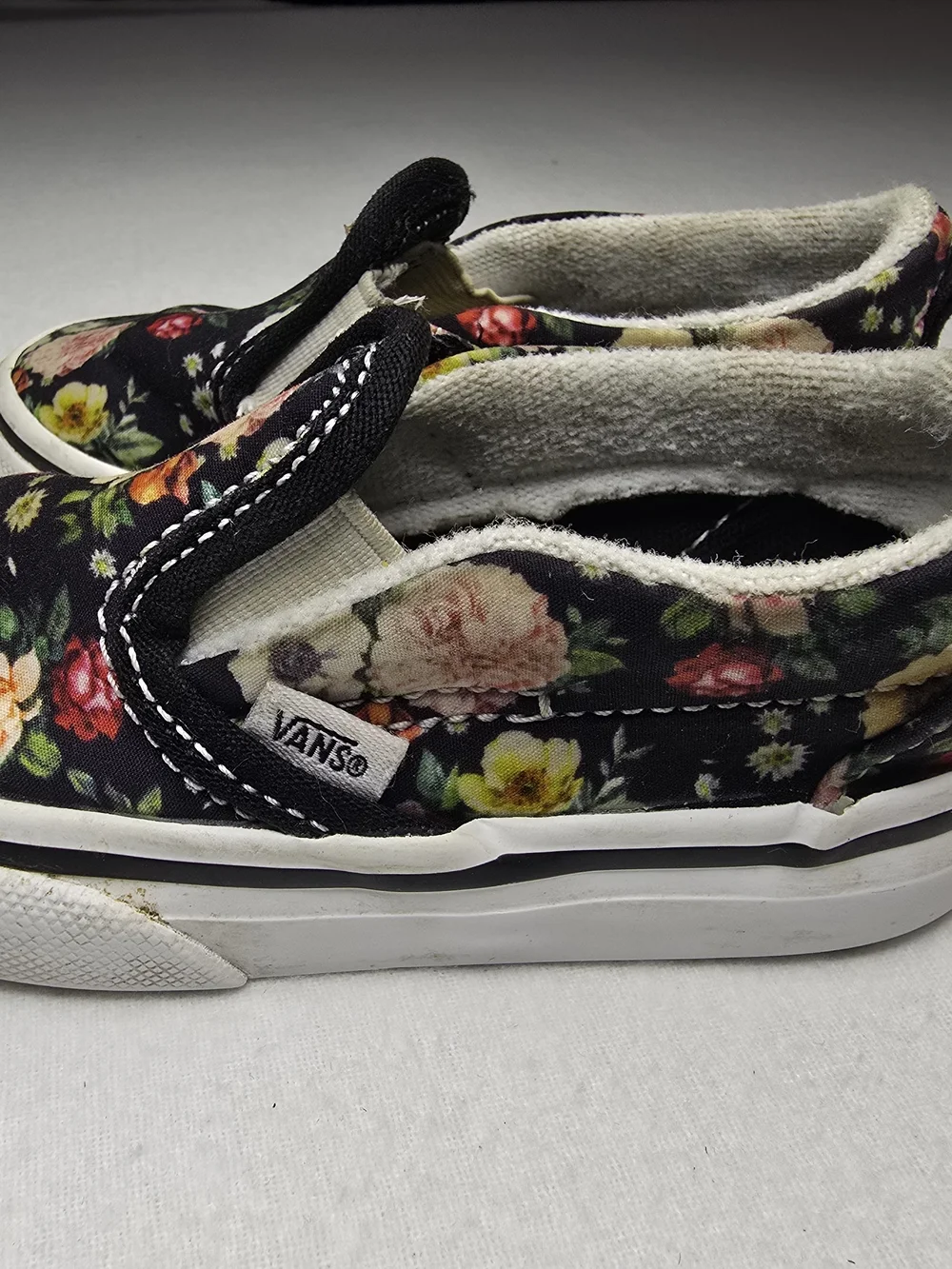 Vans Kids Classic Slip-On Floral Shoe - Black/Multi