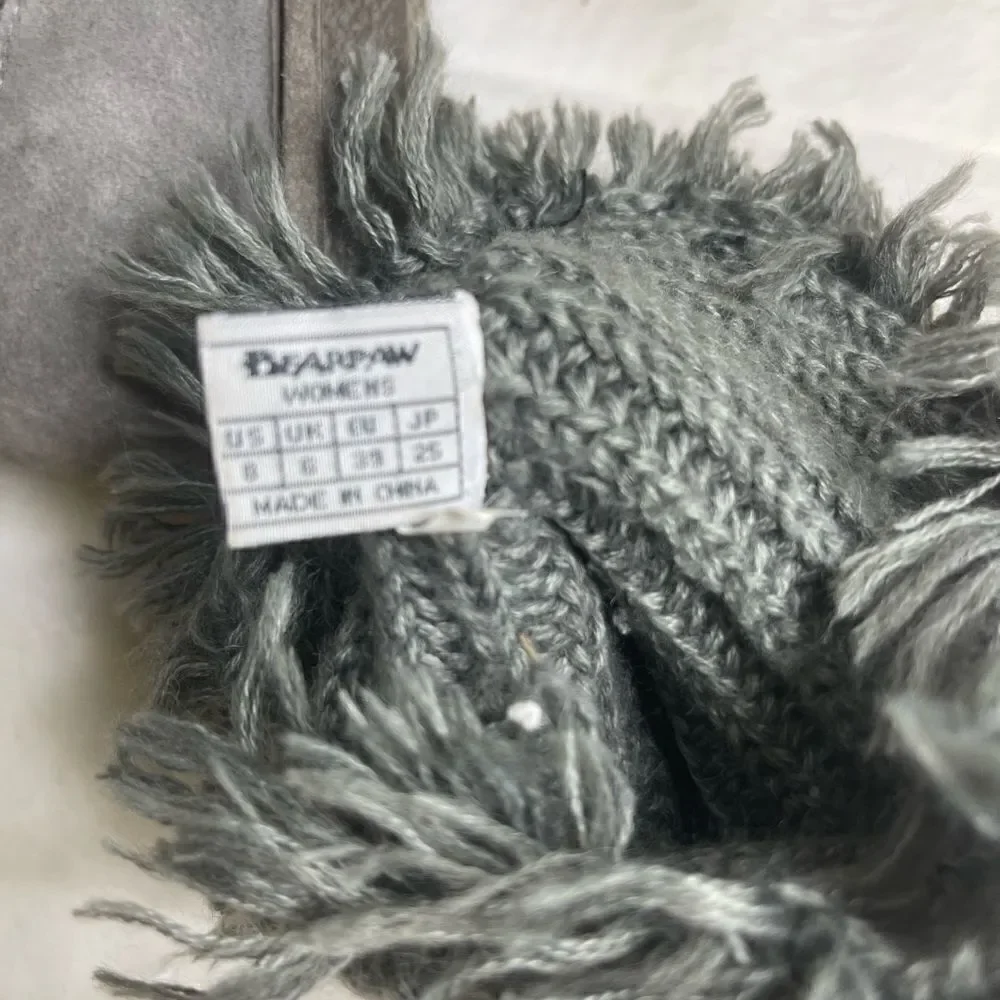 BearPaw gray knit