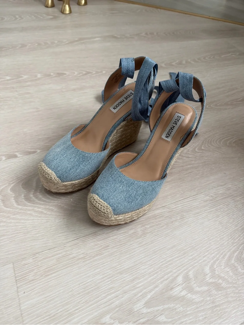 Steve Madden denim upper