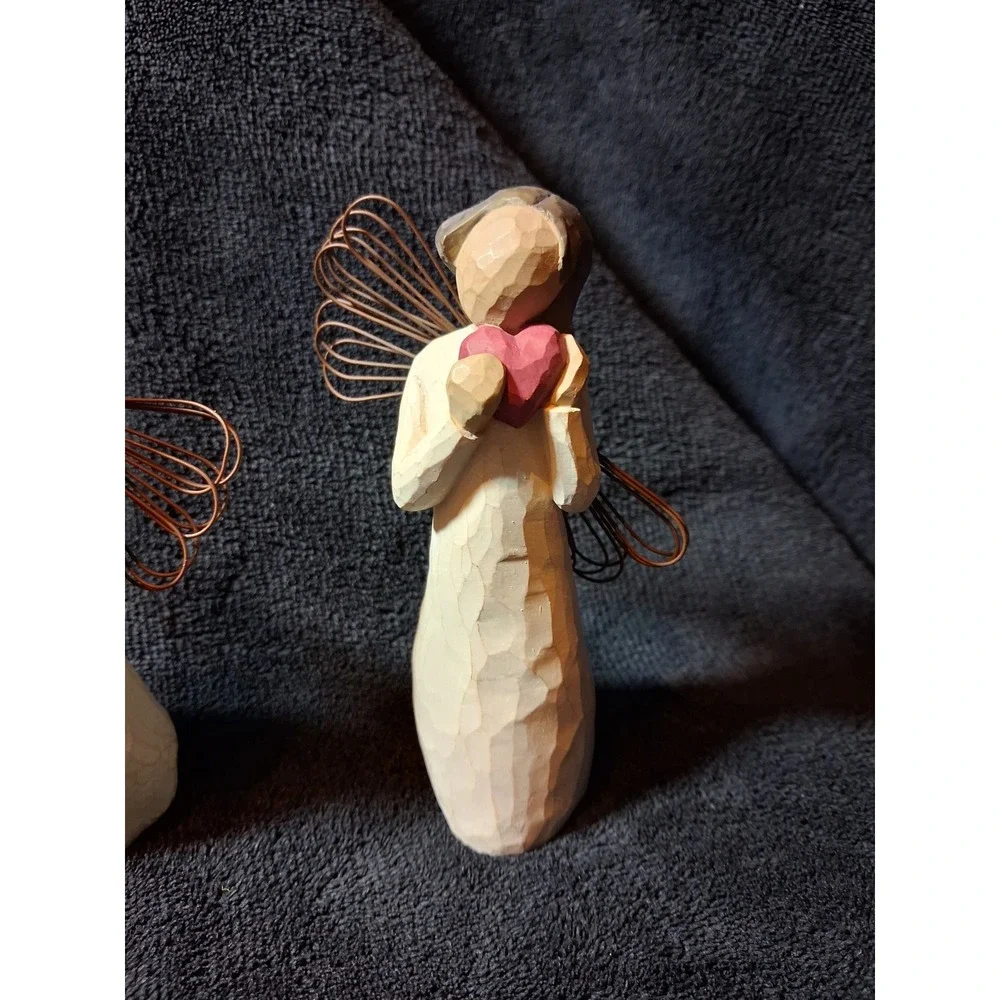Willow Tree Angel Figurine Set of 3 Heart Remembrance Celebrate Susan Lordi