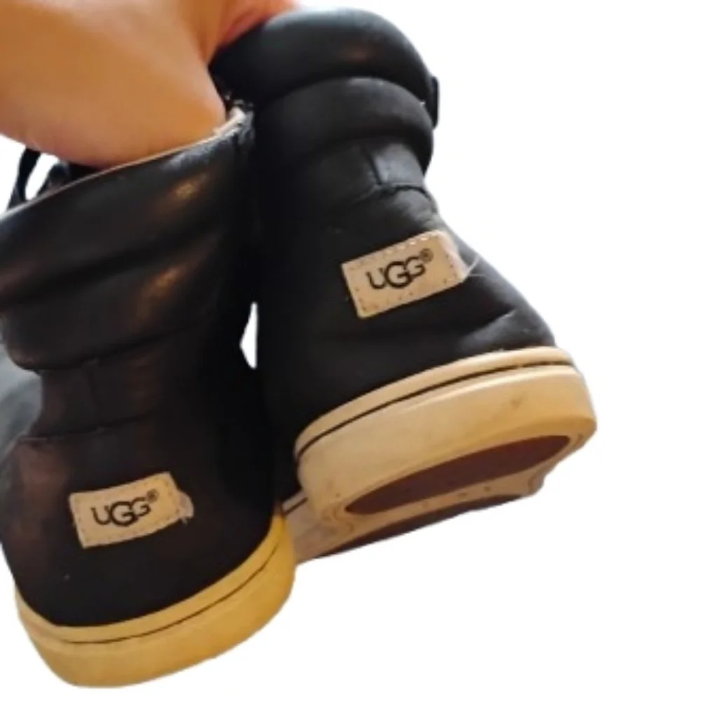 UGG gently used