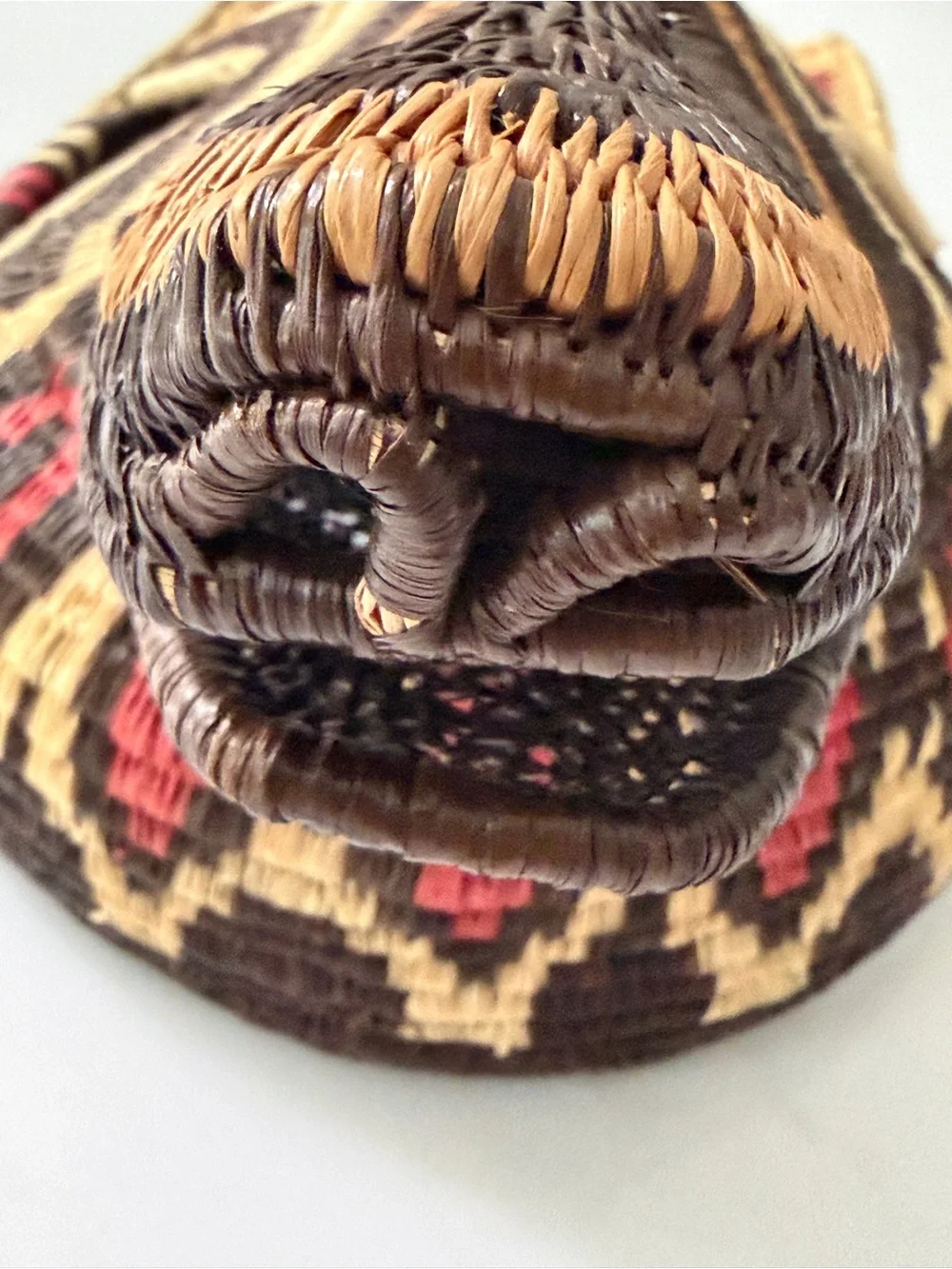 Embera Wounaan Handwoven Palm Fiber Animal Mask Panama Folk Art 10” vintage 80s