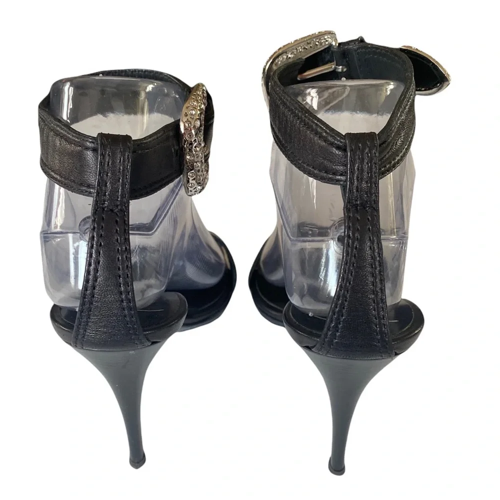 Giuseppe Zanotti designer elegant