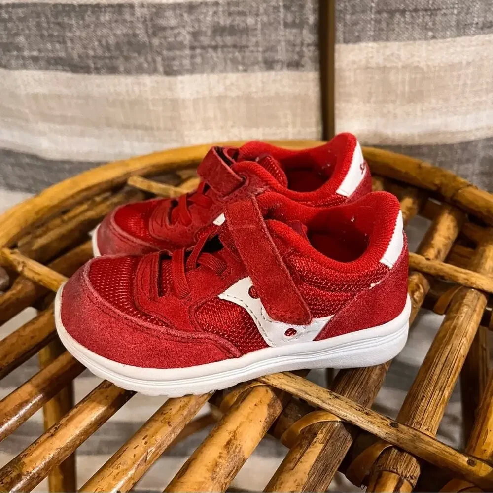 Saucony Red Sneakers‎ Size 6