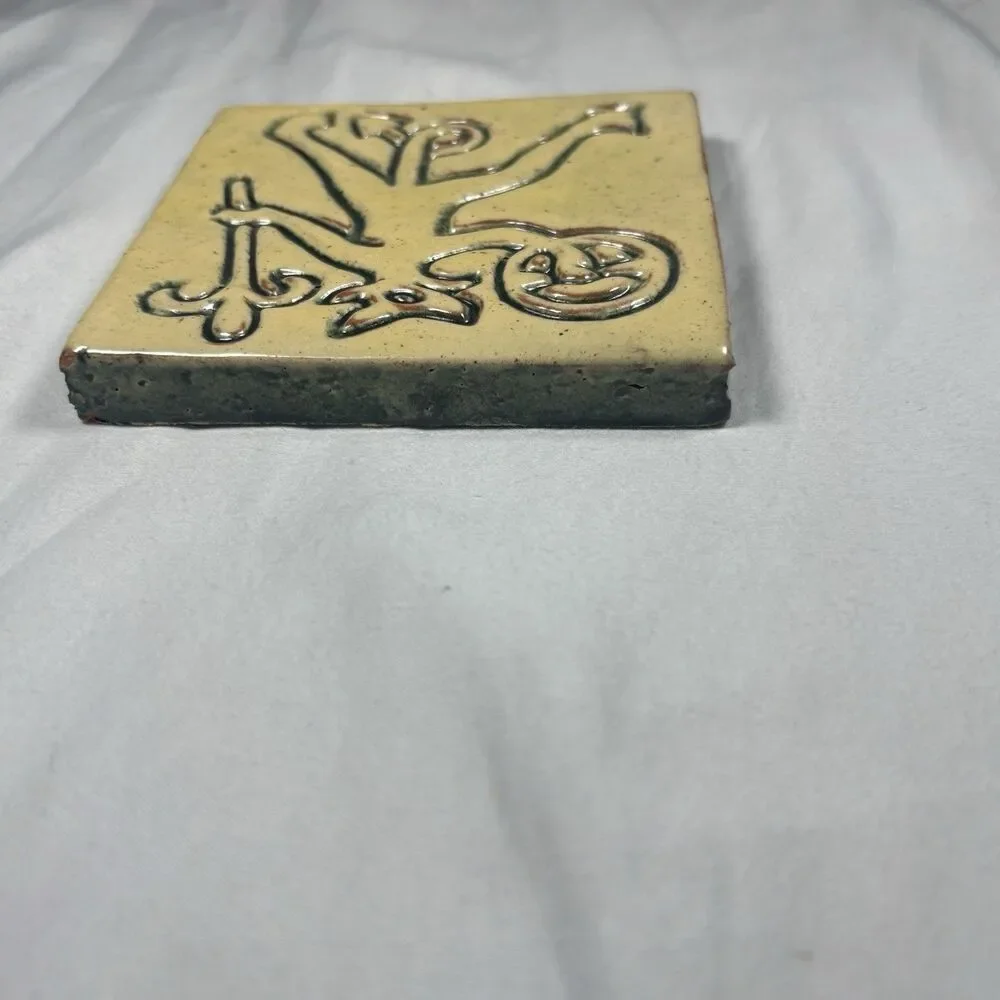 Mott & Bow used good