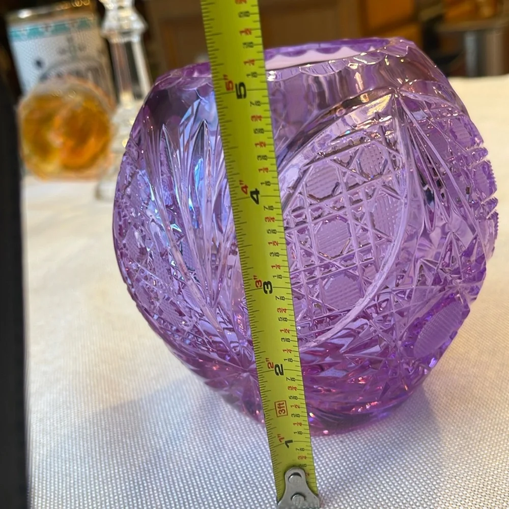 N/A elegant purple