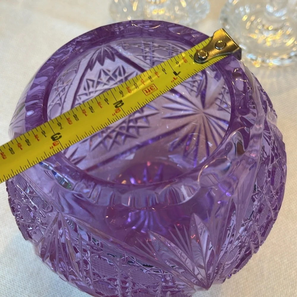 N/A elegant purple