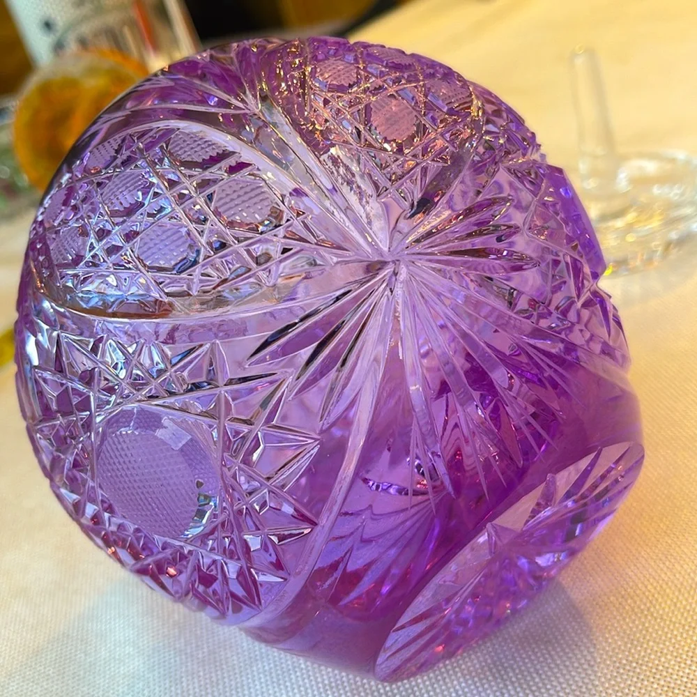 N/A elegant purple