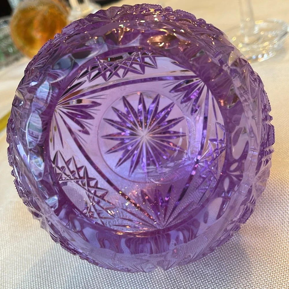 N/A elegant purple
