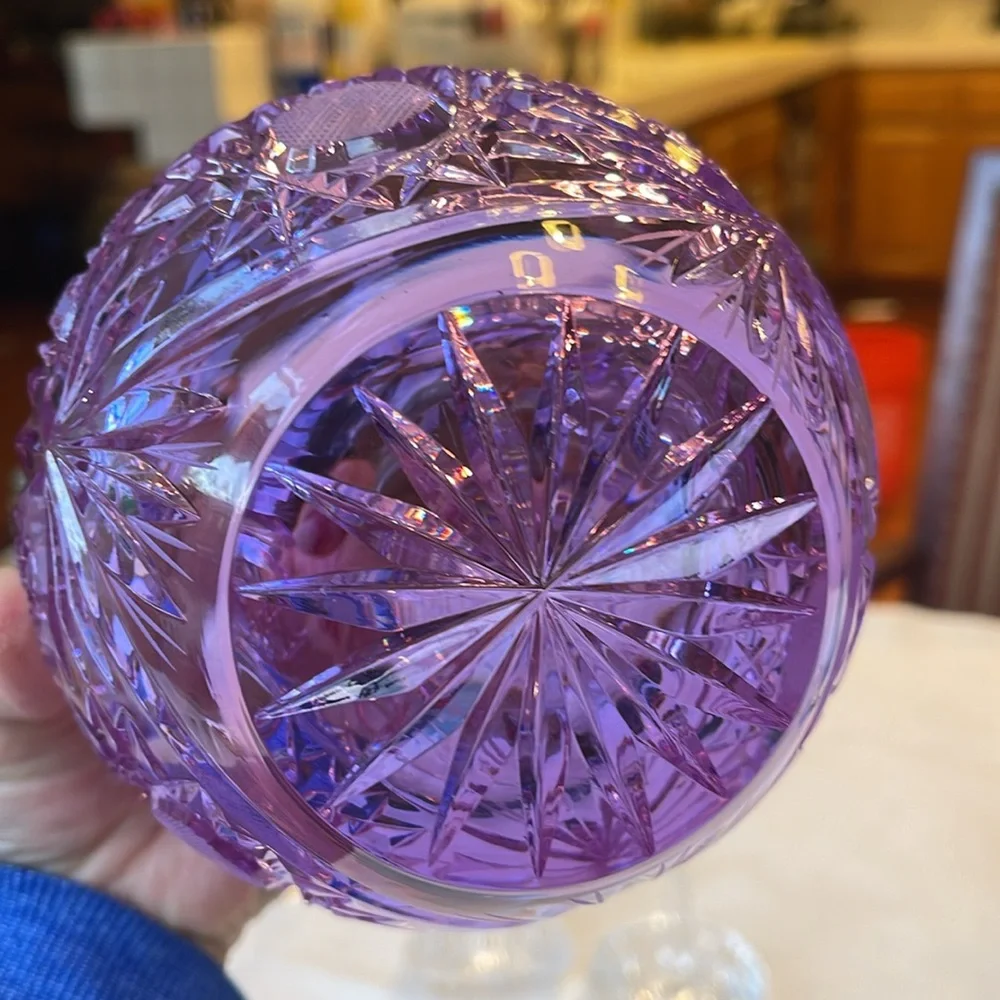 N/A elegant purple