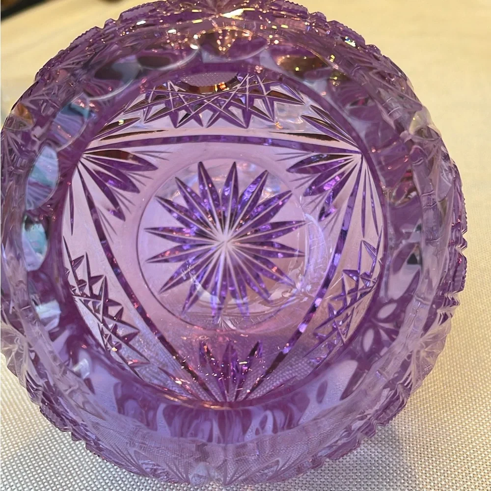 N/A elegant purple