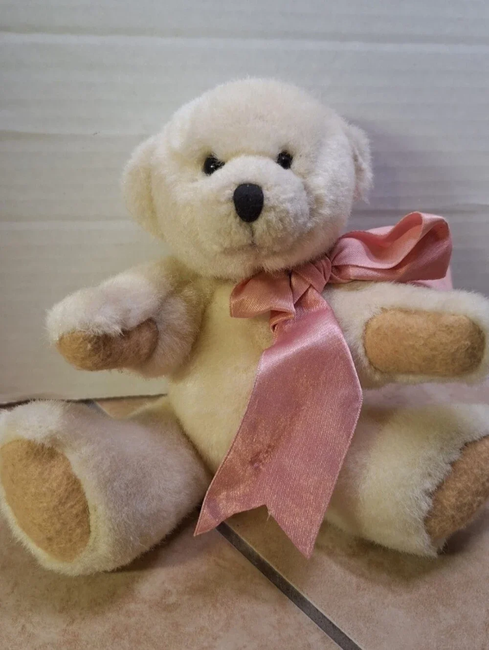 Annette Funicello Collectible Bear Co Cream Jointed Bear 8